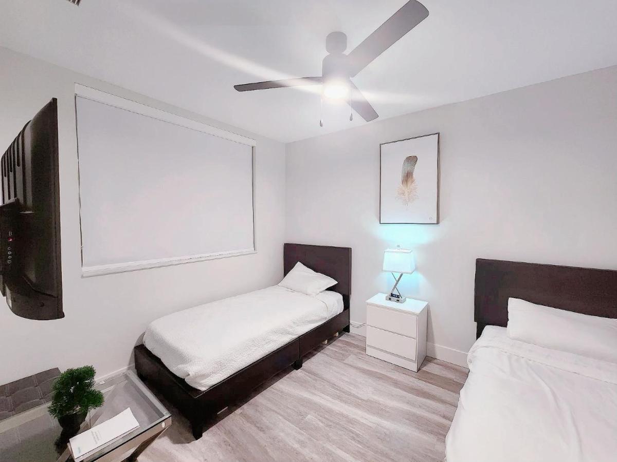 Lux Property Great For 1 To 8 Guests-Family Trip ,5Beds 2Rooms Staycation With Gym And Ev, Proximity To Downtown And Beaches West Palm Beach Kültér fotó